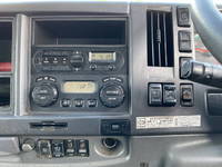 いすゞフォワードアルミウイング中型（4t）[写真36]