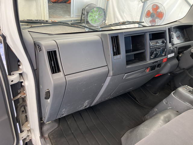 いすゞエルフ平ボディ小型（2t・3t）[写真31]