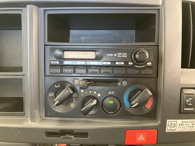 いすゞエルフ平ボディ小型（2t・3t）[写真37]