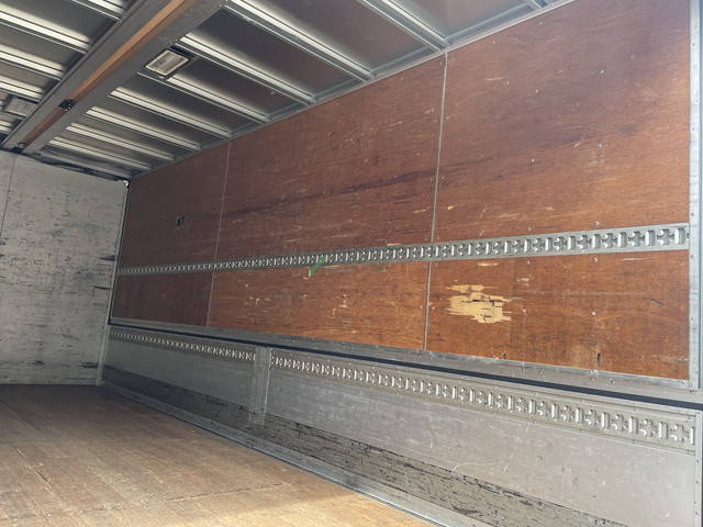 日野レンジャーアルミウイング中型（4t）[写真13]