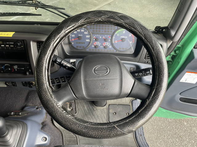 日野レンジャーアルミウイング中型（4t）[写真34]