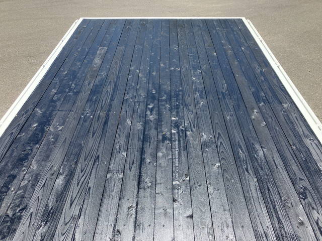 日野デュトロ平ボディ小型（2t・3t）[写真12]