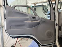 日野デュトロ平ボディ小型（2t・3t）[写真23]