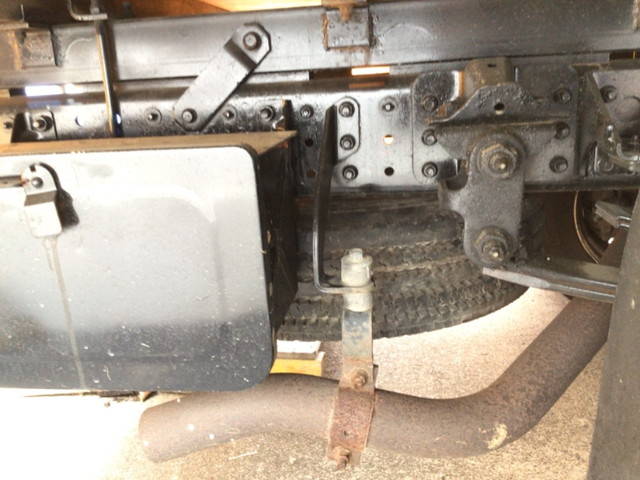 三菱ふそうキャンター平ボディ小型（2t・3t）[写真13]