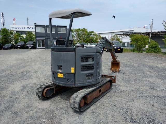 日立ミニユンボ（ミニバックホー）[写真02]