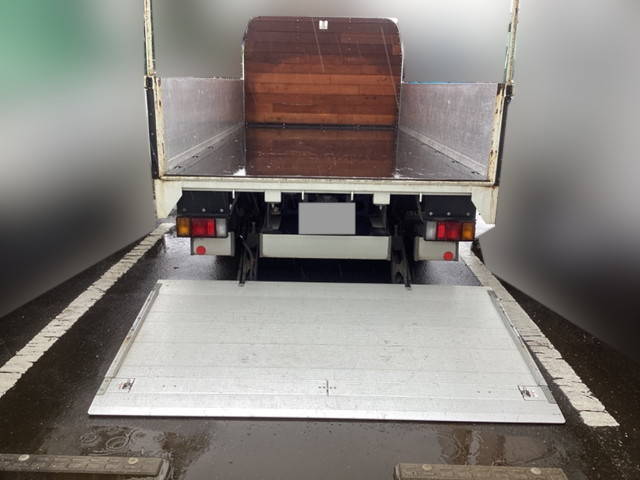 いすゞエルフアルミブロック小型（2t・3t）[写真10]