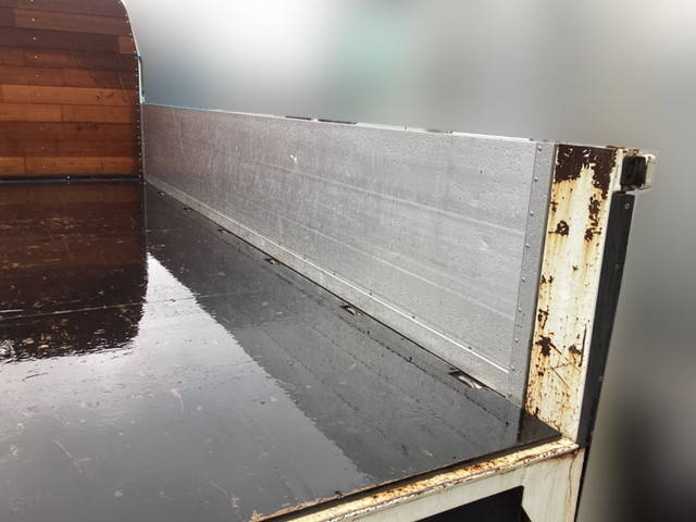 いすゞエルフアルミブロック小型（2t・3t）[写真14]