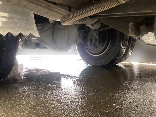 いすゞエルフアルミブロック小型（2t・3t）[写真21]