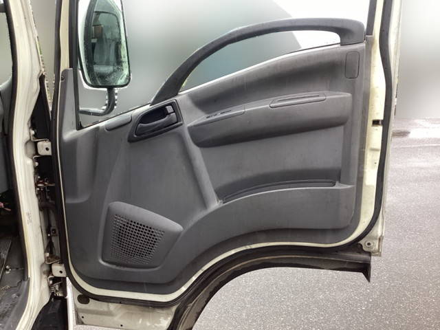 いすゞエルフアルミブロック小型（2t・3t）[写真27]