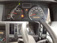 いすゞエルフアルミブロック小型（2t・3t）[写真33]