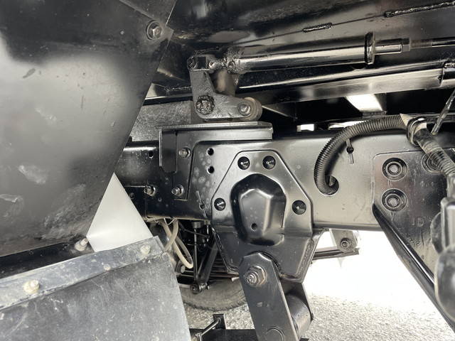 いすゞエルフダンプ小型（2t・3t）[写真16]