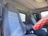 UDトラックスコンドルアルミバン中型（4t）[写真32]