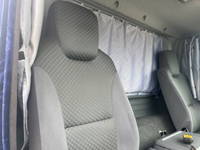 いすゞフォワード冷凍車（冷蔵車）中型（4t）[写真28]