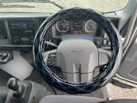 いすゞフォワード冷凍車（冷蔵車）中型（4t）[写真30]