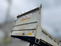 三菱ふそうキャンターダンプ小型（2t・3t）[写真13]