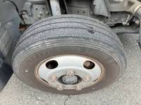 三菱ふそうキャンタークレーン3段小型（2t・3t）[写真11]