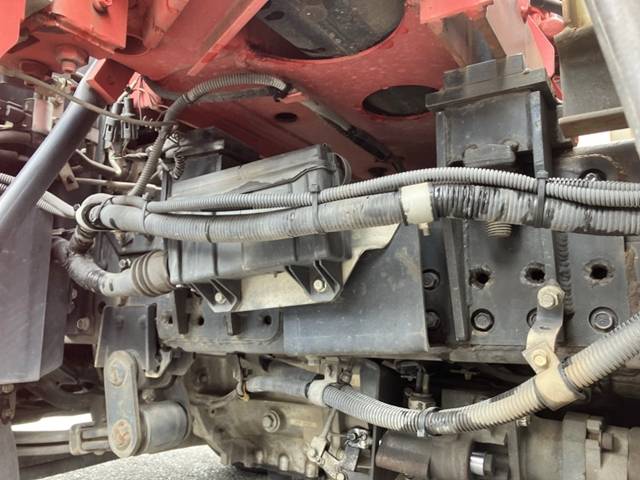 三菱ふそうキャンタークレーン3段小型（2t・3t）[写真16]