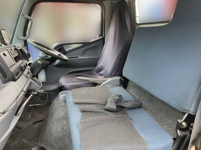 三菱ふそうキャンタークレーン3段小型（2t・3t）[写真24]