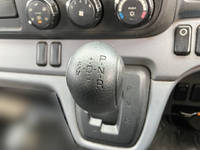 三菱ふそうキャンタークレーン3段小型（2t・3t）[写真29]