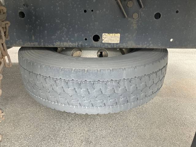 いすゞギガアルミウイング大型（10t）[写真14]