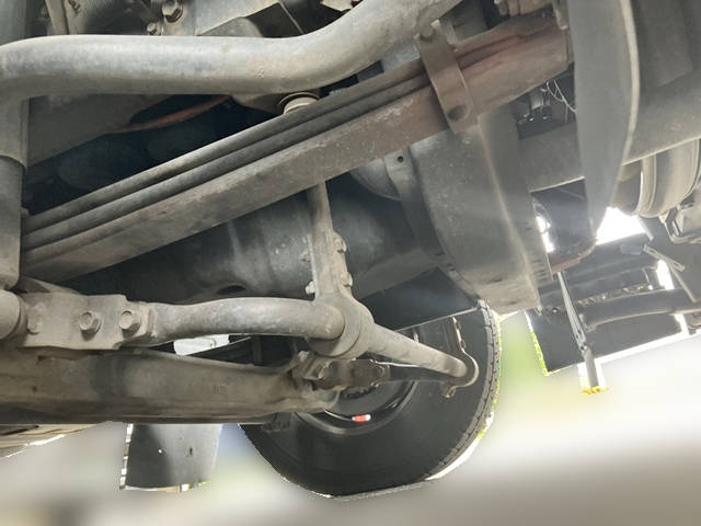 いすゞギガアルミウイング大型（10t）[写真17]