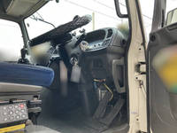 いすゞギガアルミウイング大型（10t）[写真26]