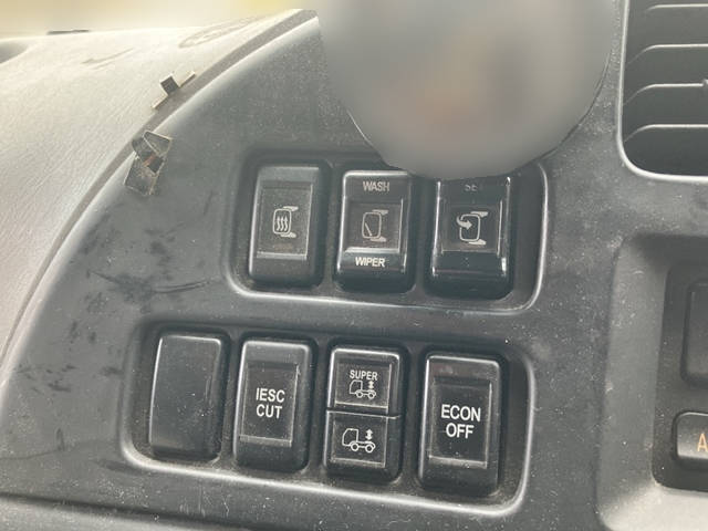 いすゞギガアルミウイング大型（10t）[写真33]