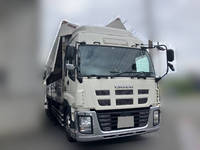 いすゞギガアルミウイング大型（10t）[写真03]