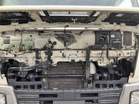 いすゞギガアルミウイング大型（10t）[写真07]