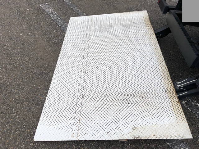 マツダタイタンクレーン5段小型（2t・3t）[写真12]