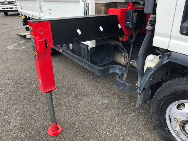 マツダタイタンクレーン5段小型（2t・3t）[写真18]