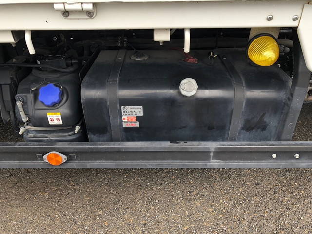 マツダタイタンクレーン5段小型（2t・3t）[写真22]