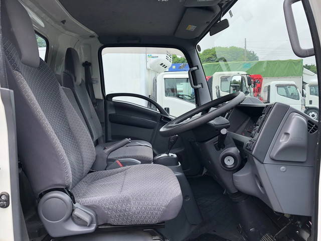 マツダタイタンクレーン5段小型（2t・3t）[写真23]