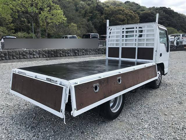 いすゞエルフ平ボディ小型（2t・3t）[写真16]