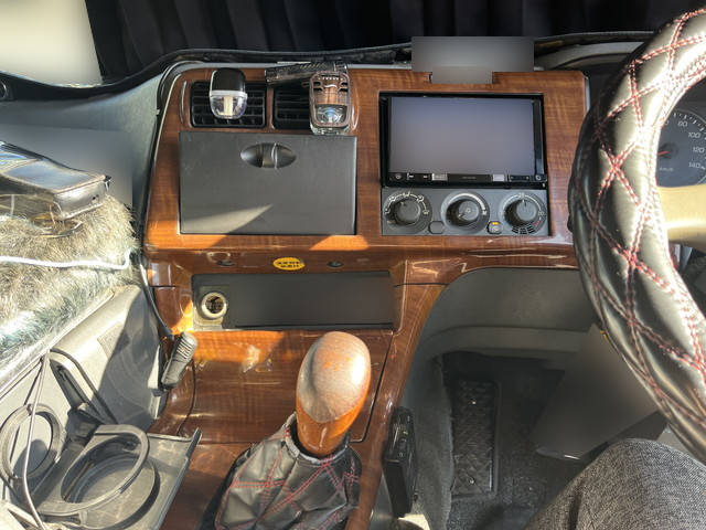 三菱ふそうスーパーグレートセーフティローダー大型（10t）[写真36]