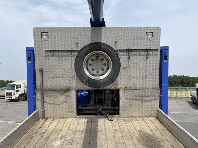 UDトラックスコンドルセルフクレーン4段増トン（6t・8t）[写真11]