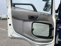 UDトラックスコンドルセルフクレーン4段増トン（6t・8t）[写真28]