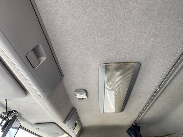 UDトラックスコンドルセルフクレーン4段増トン（6t・8t）[写真32]