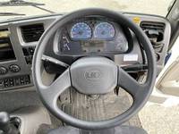 UDトラックスコンドルセルフクレーン4段増トン（6t・8t）[写真36]