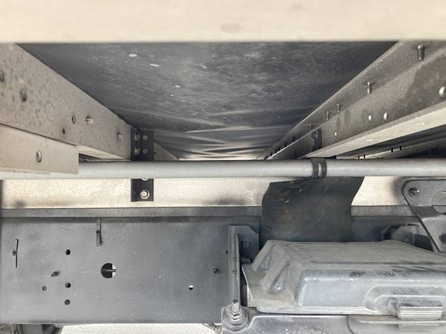 日野レンジャーアルミウイング中型（4t）[写真22]