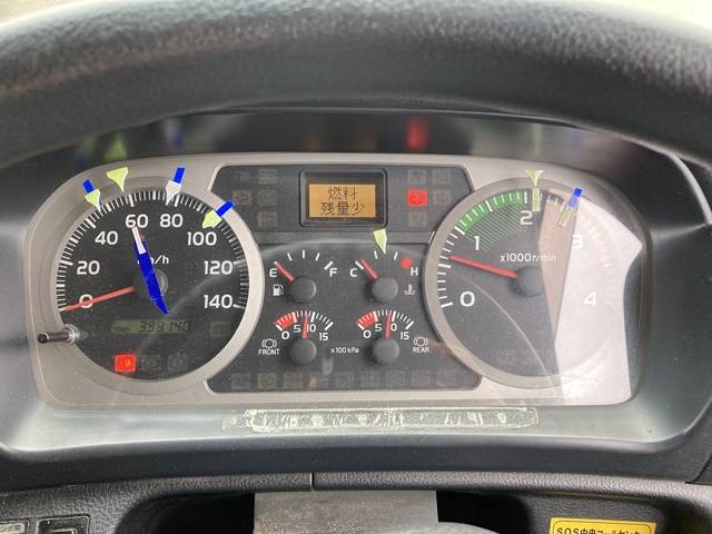 日野レンジャーアルミウイング中型（4t）[写真37]