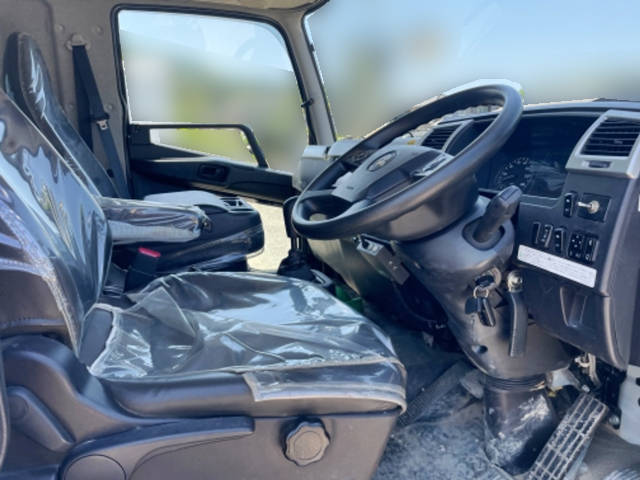 三菱ふそうファイターダンプ増トン（6t・8t）[写真33]