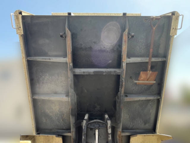 日野レンジャーダンプ中型（4t）[写真17]