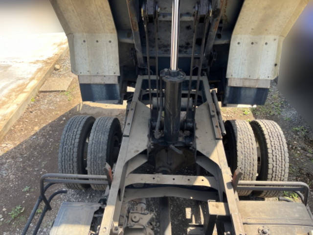 日野レンジャーダンプ中型（4t）[写真19]