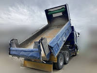 日野プロフィアダンプ大型（10t）[写真02]