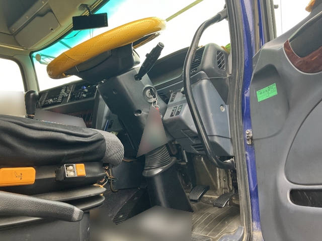 日野プロフィアダンプ大型（10t）[写真31]