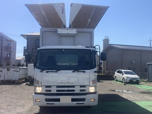 いすゞフォワードアルミウイング中型（4t）[写真07]