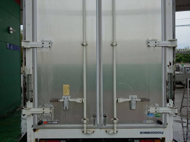 いすゞエルフ幌ウイング小型（2t・3t）[写真15]