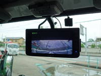 いすゞエルフ幌ウイング小型（2t・3t）[写真22]