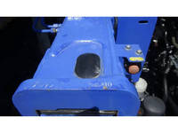 いすゞフォワードクレーン4段中型（4t）[写真35]